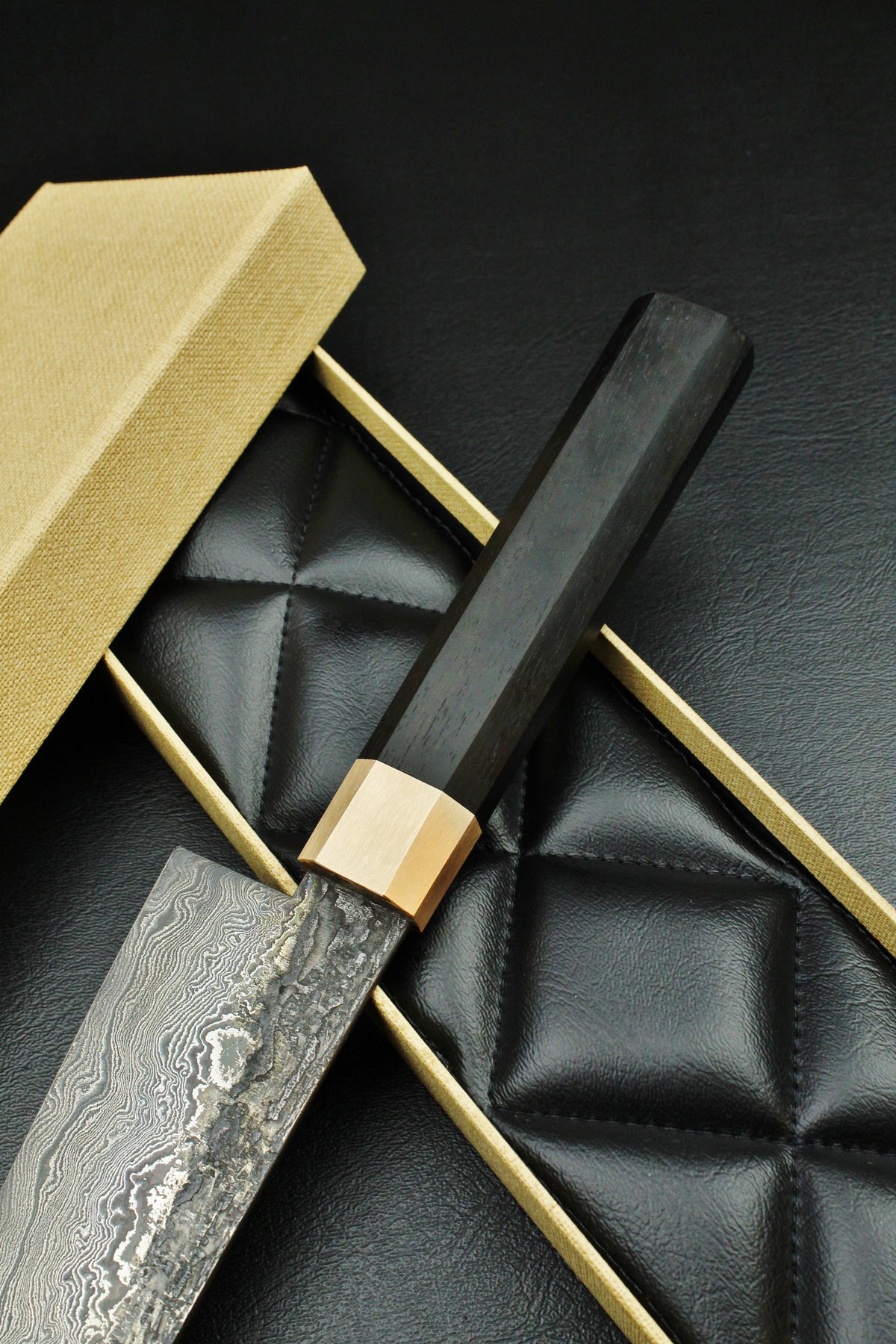 Damast-Gyuto 215 achteckig