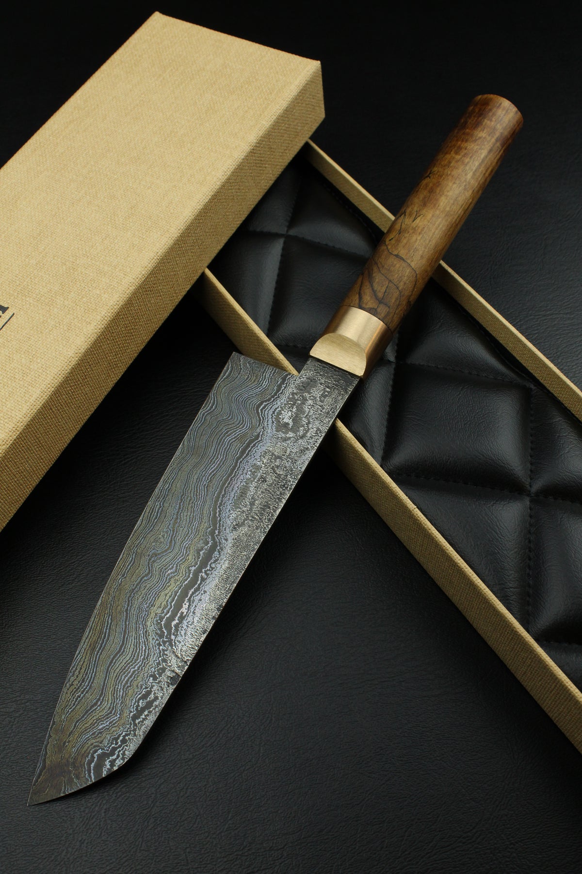 Damascus-Santoku 500L, deutsche Walnuss-Griffschalen