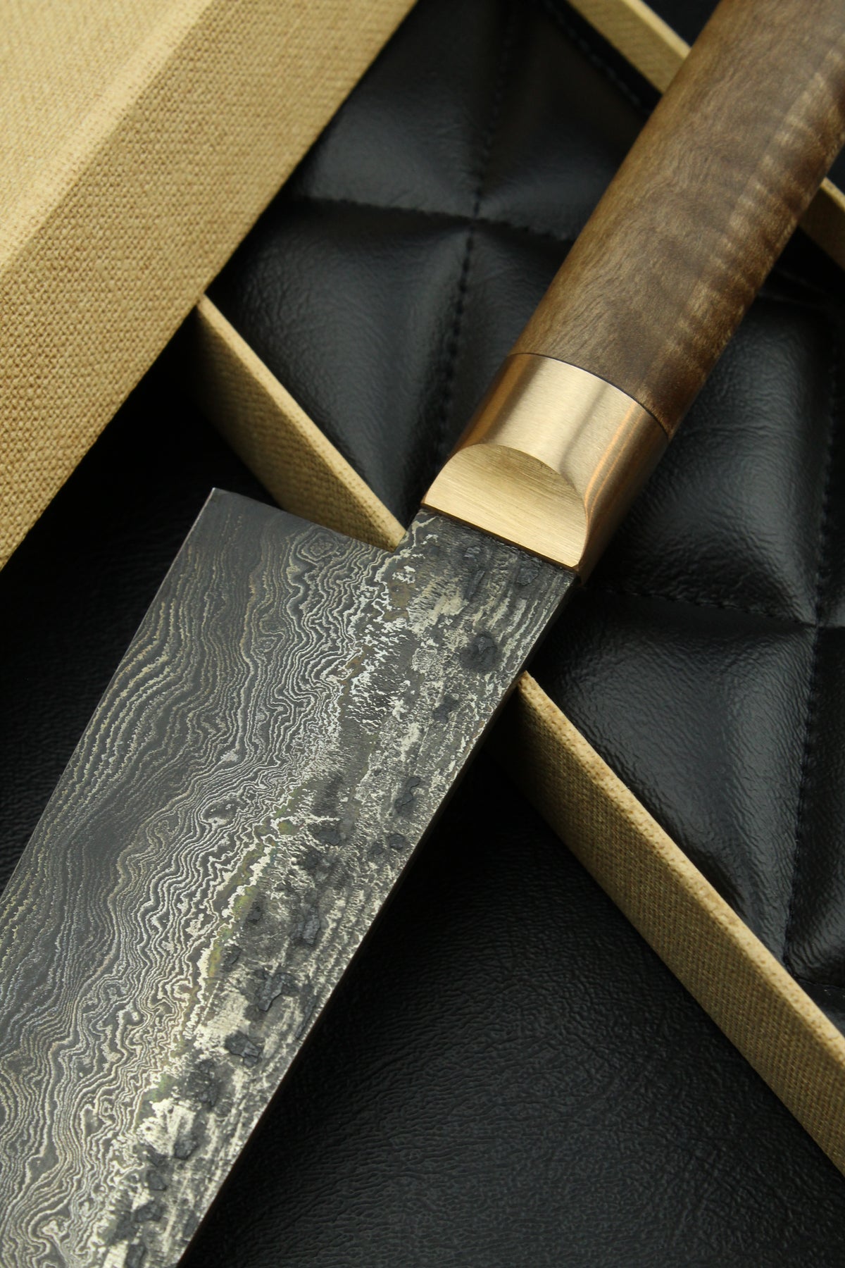 Damascus Gyuto 320L German GR-Walnuss