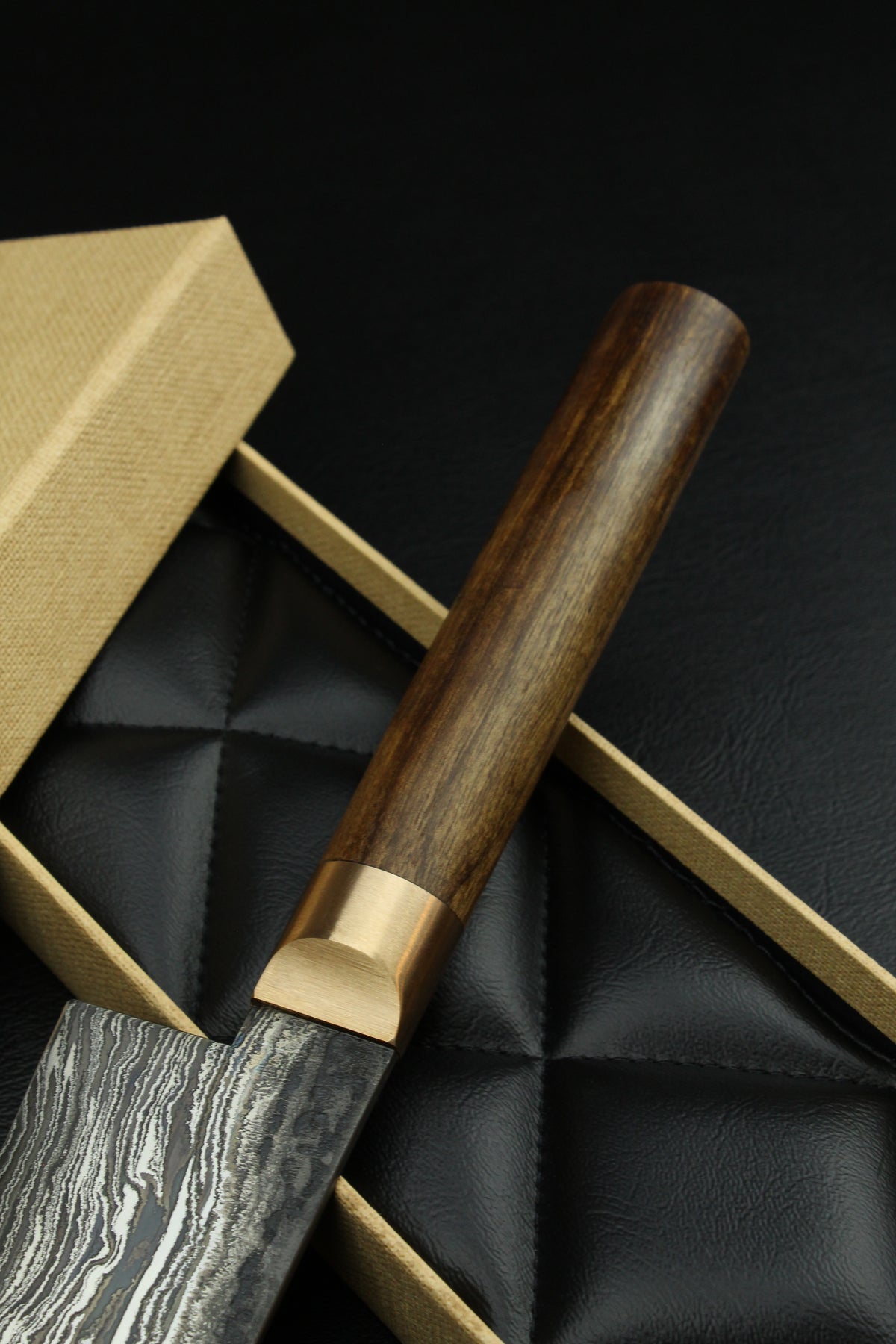 Damascus-Gyuto HK German G-Walnut