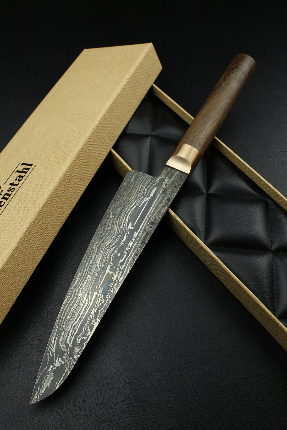 Damascus-Gyuto HK aus deutschem Walnussholz
