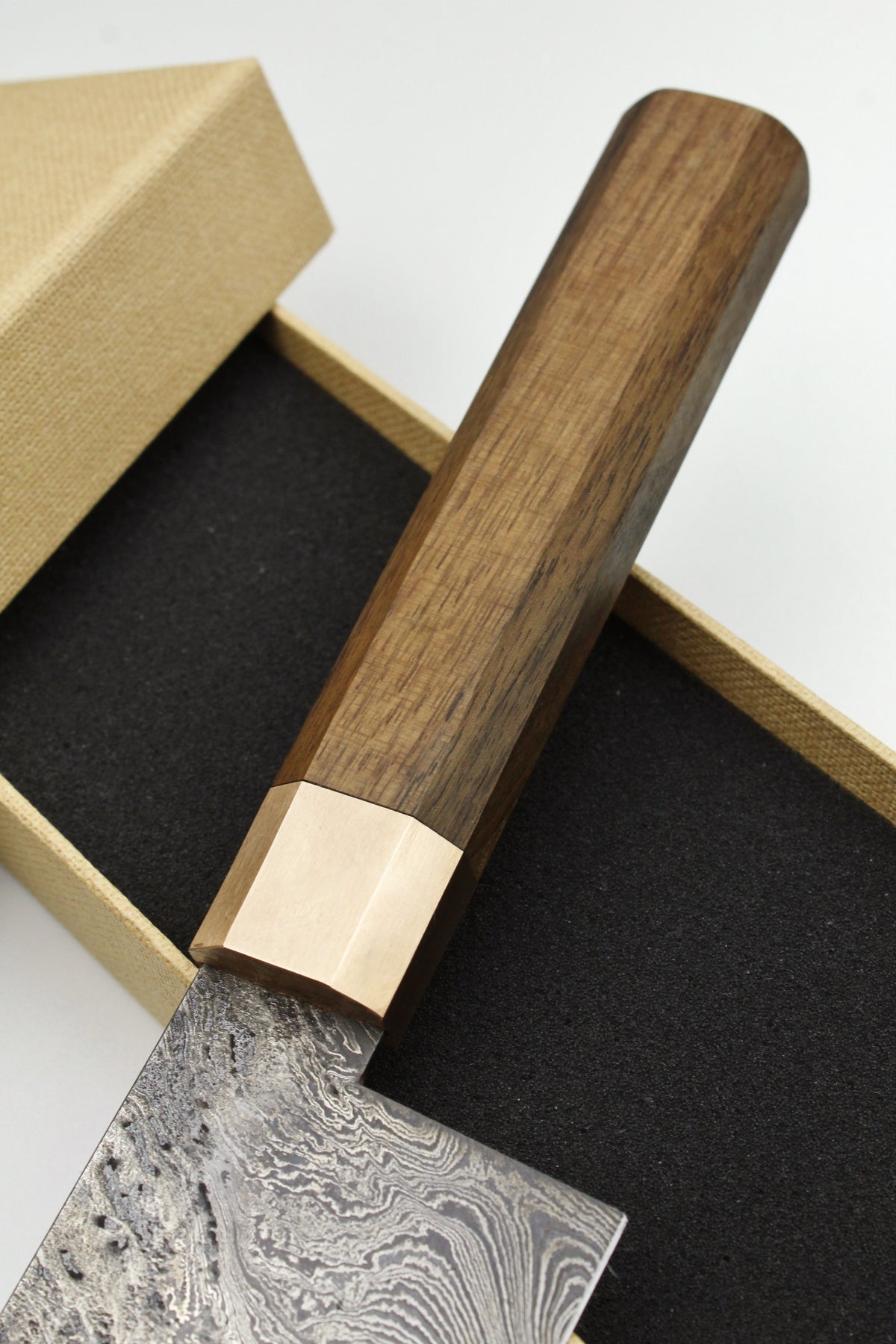 Nakiri Walnuss