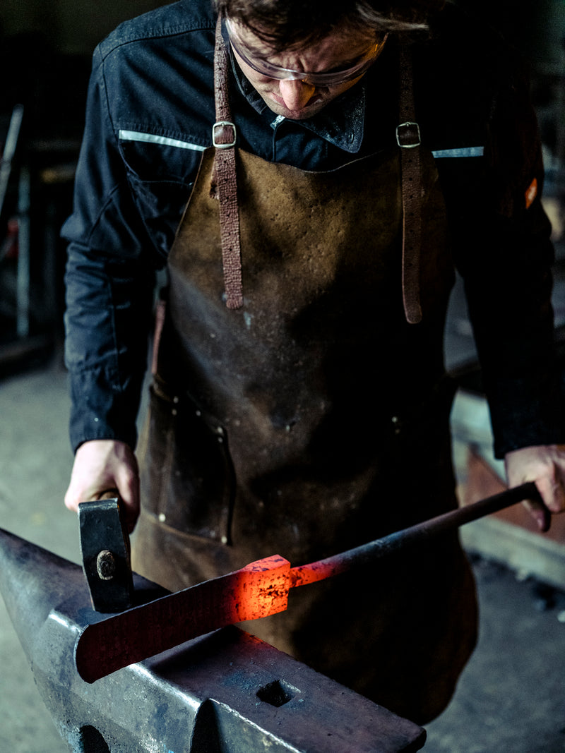 Damascus Santoku Black Ebony