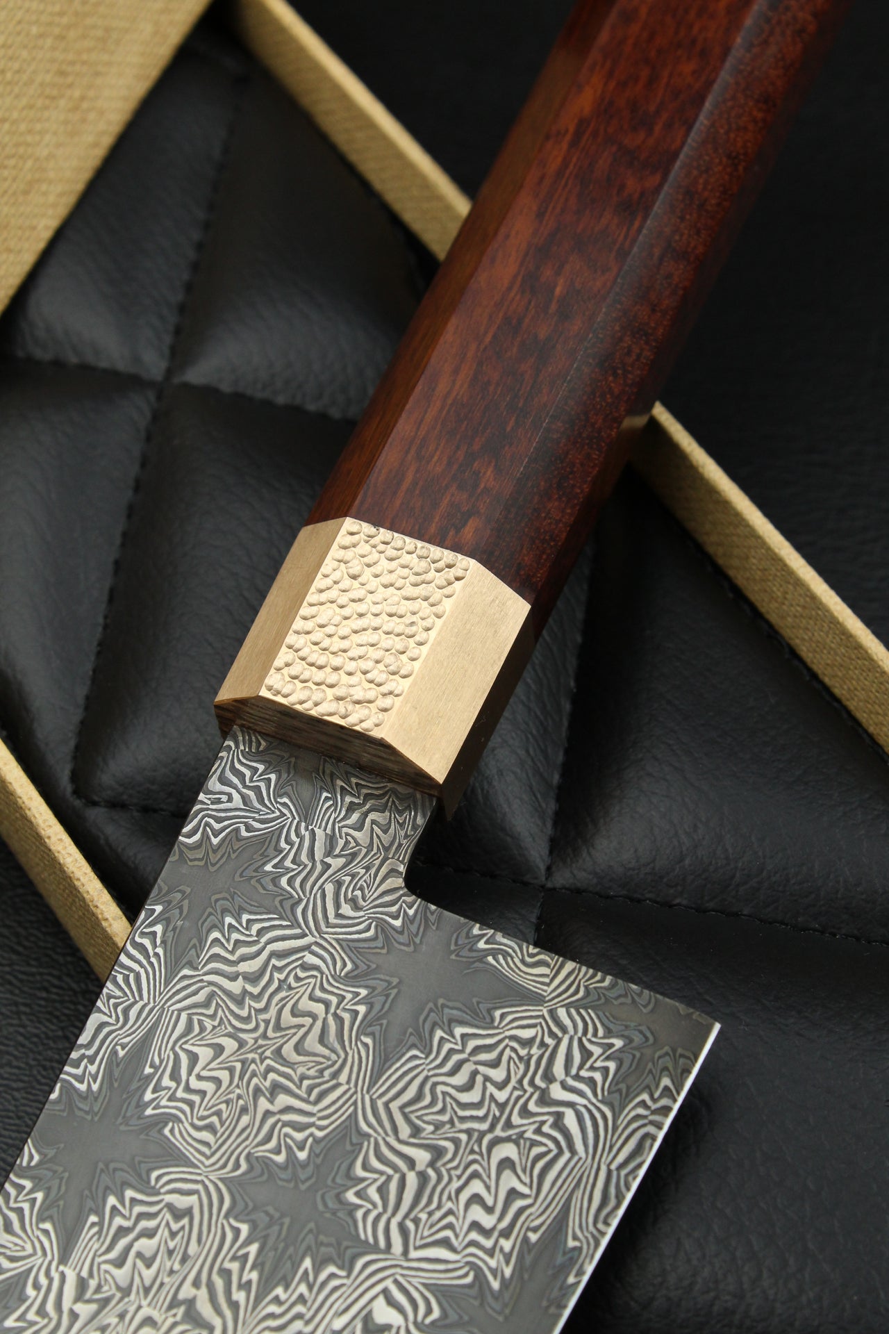 S Damascus K-Tip Santoku Snakewood