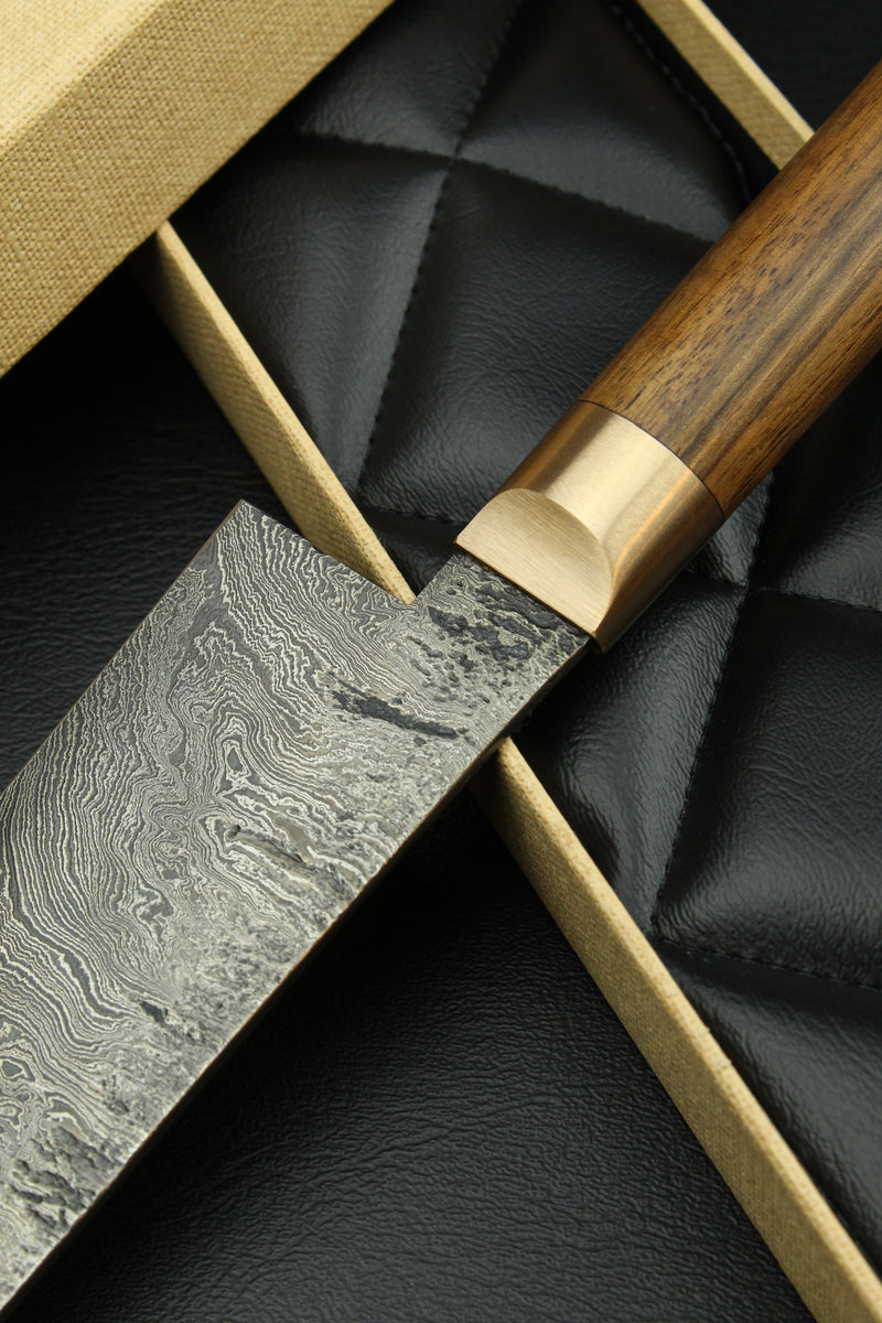 Damascus Santoku Torsion German Walnut