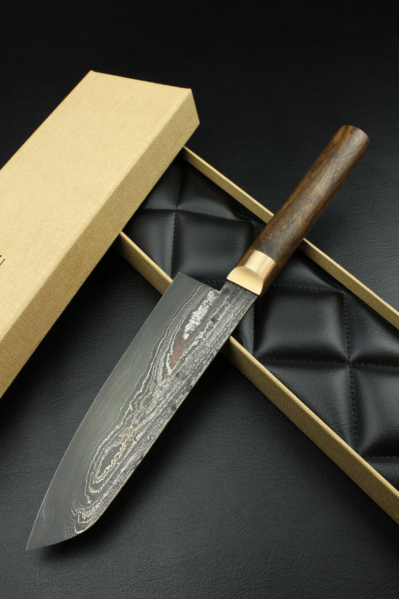 Damascus Santoku 320L German Walnut