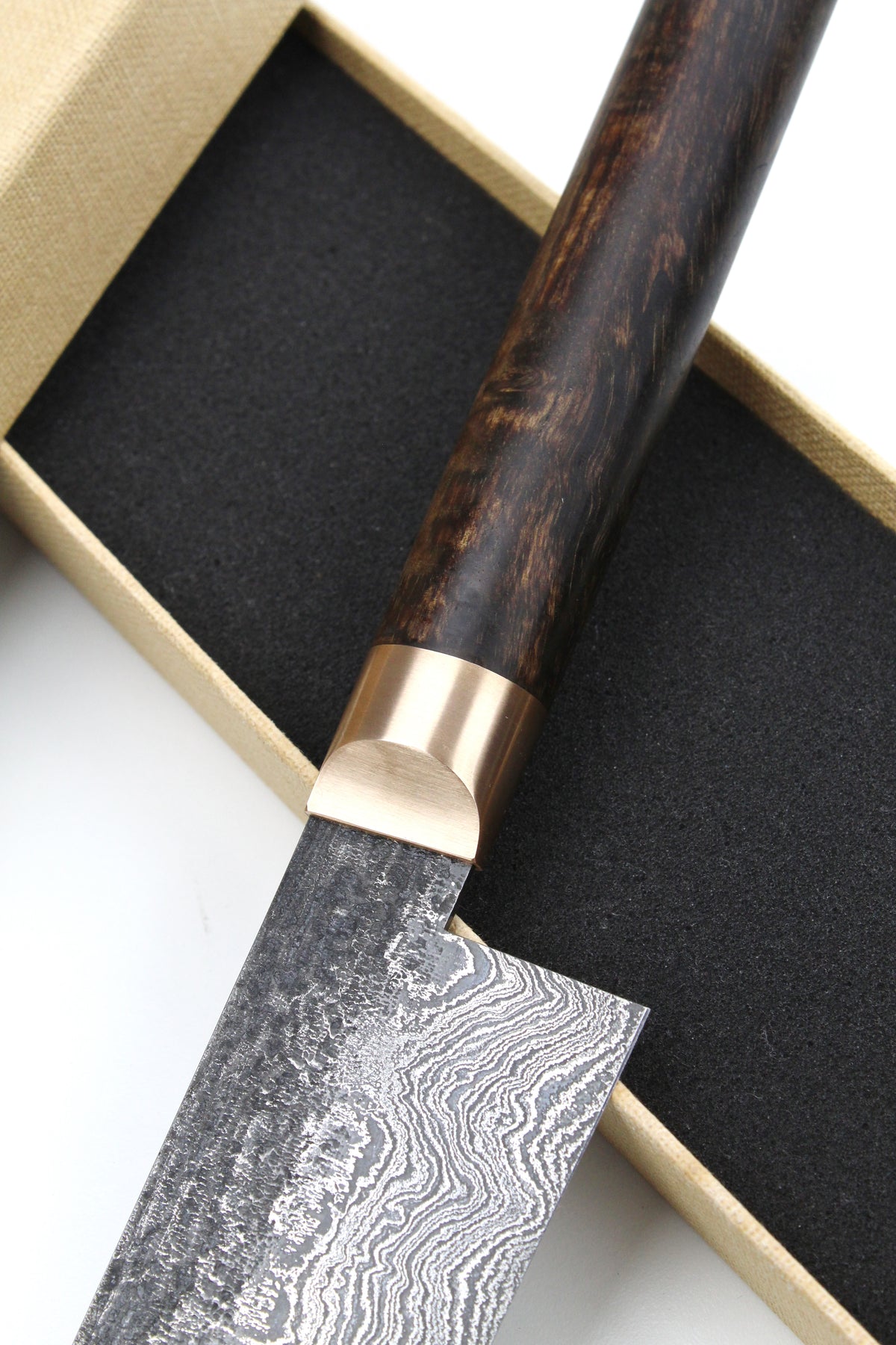 Damaskus Santoku 320L Walnuss stabilisiert