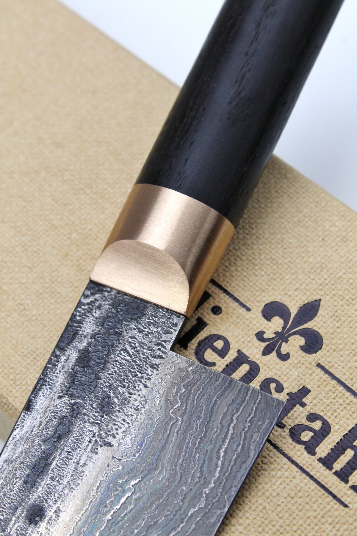Gyuto Damast Bog Oak 500L